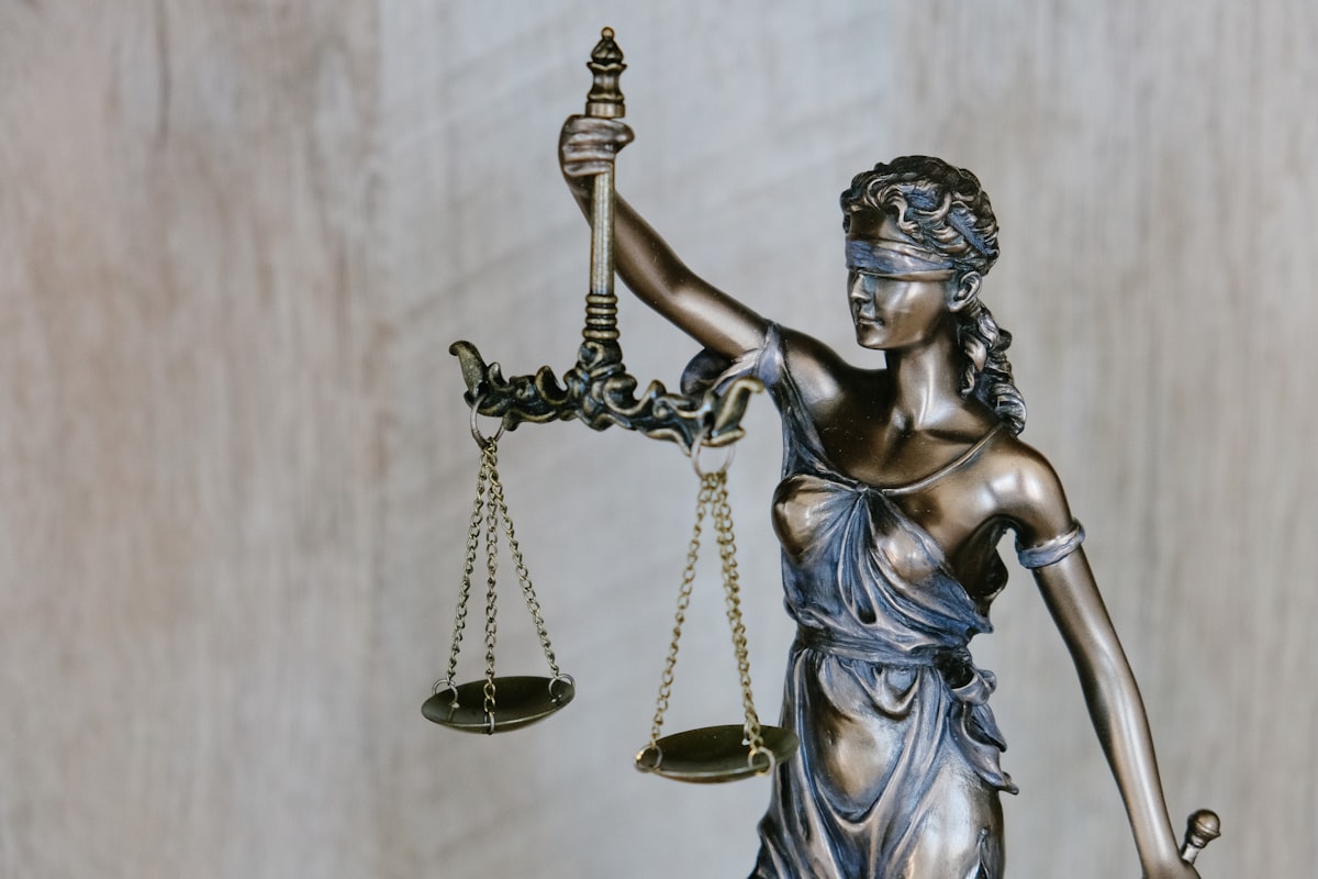 Gavel representing parenting plan enforcement and contempt in Tennessee